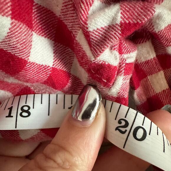 VINEYARD VINES | Red Gingham Check Flannel Button Down Shirt Preppy | Size 6 - Picture 7 of 7